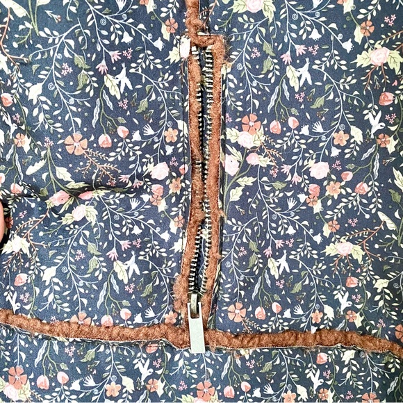 Farmhouse Teddy boho floral vest w prairie country peasant cabin vibe - Picture 8 of 12